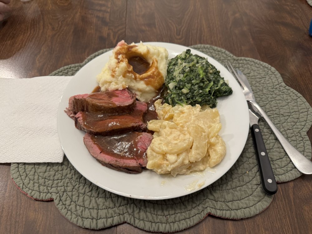 homecookedmeal.thumb.jpg.1a168eb3b94cba0785e8d2c6638352e6.jpg